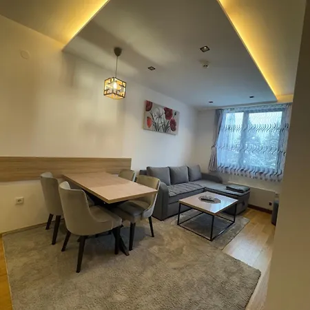 Appartement Zlatni Javor 211 *